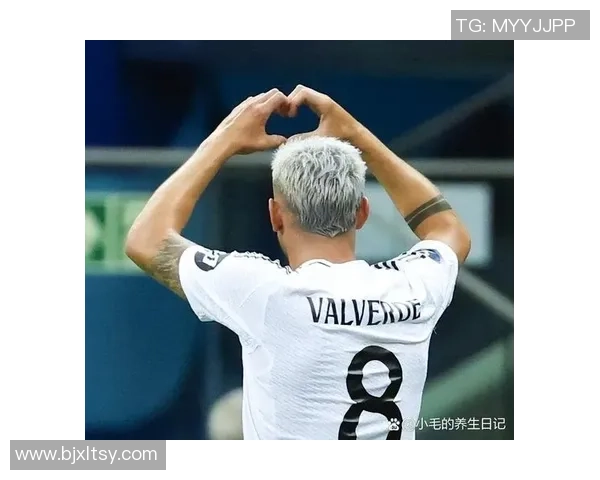 虎扑足球球星评论热议：从球迷视角看球员表现与未来走势